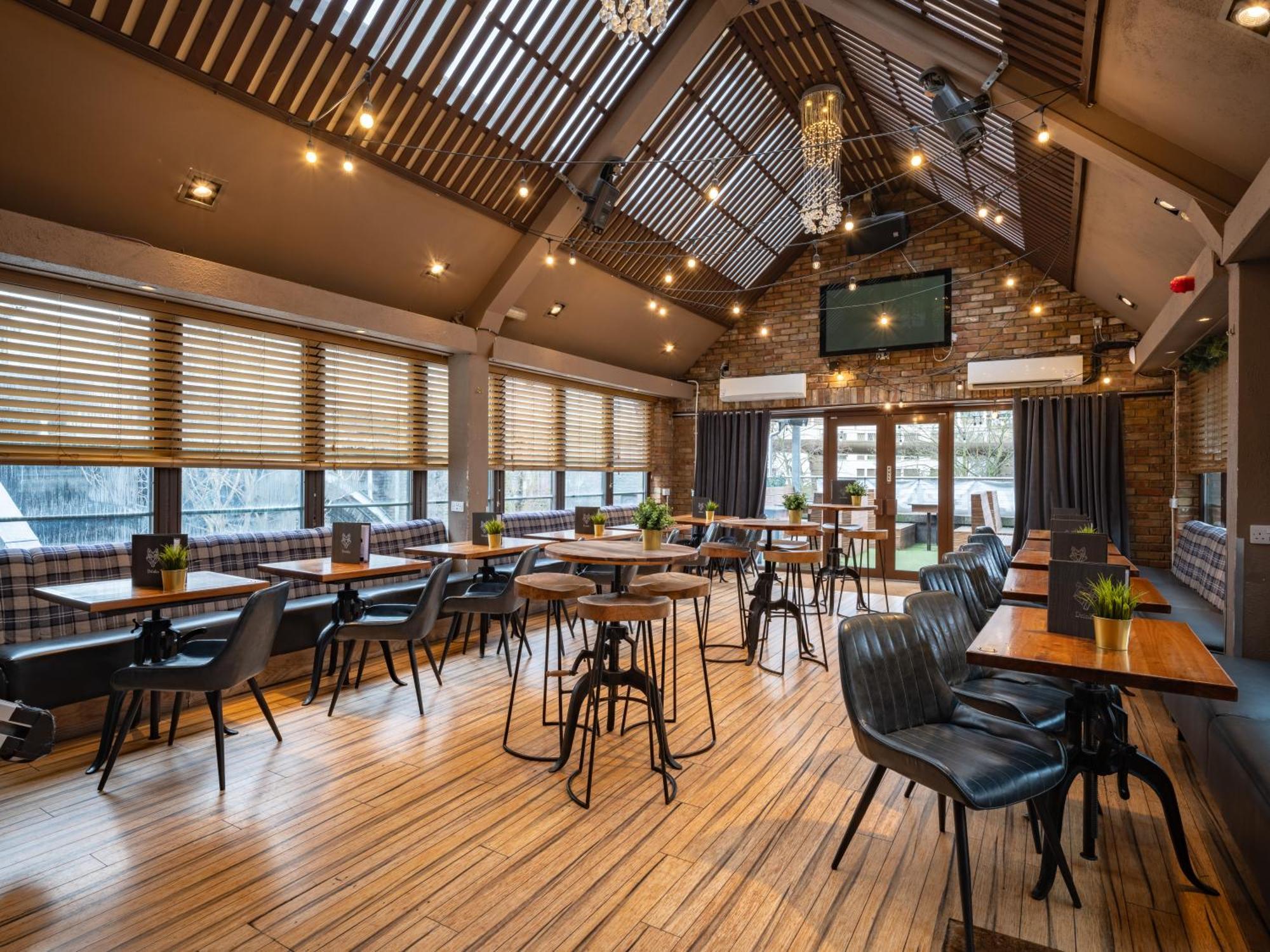 Siberia Bar & Hotel Aberdeen Kültér fotó